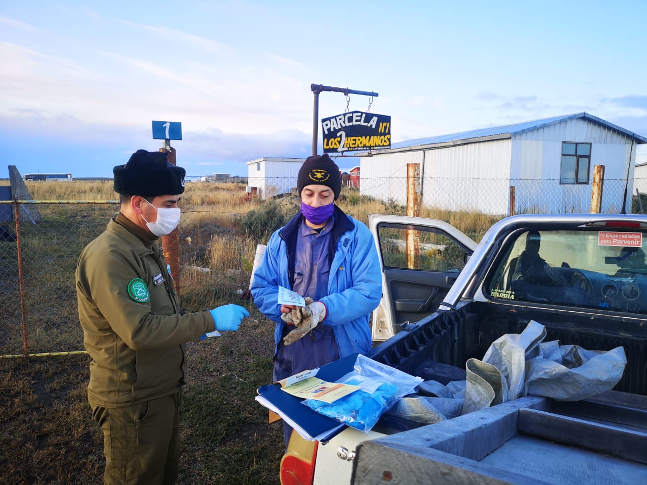 Carabineros llama a prevenir el delito de robo en lugar no habitado: mediante campaña con vecinos de sectores rurales de la comuna