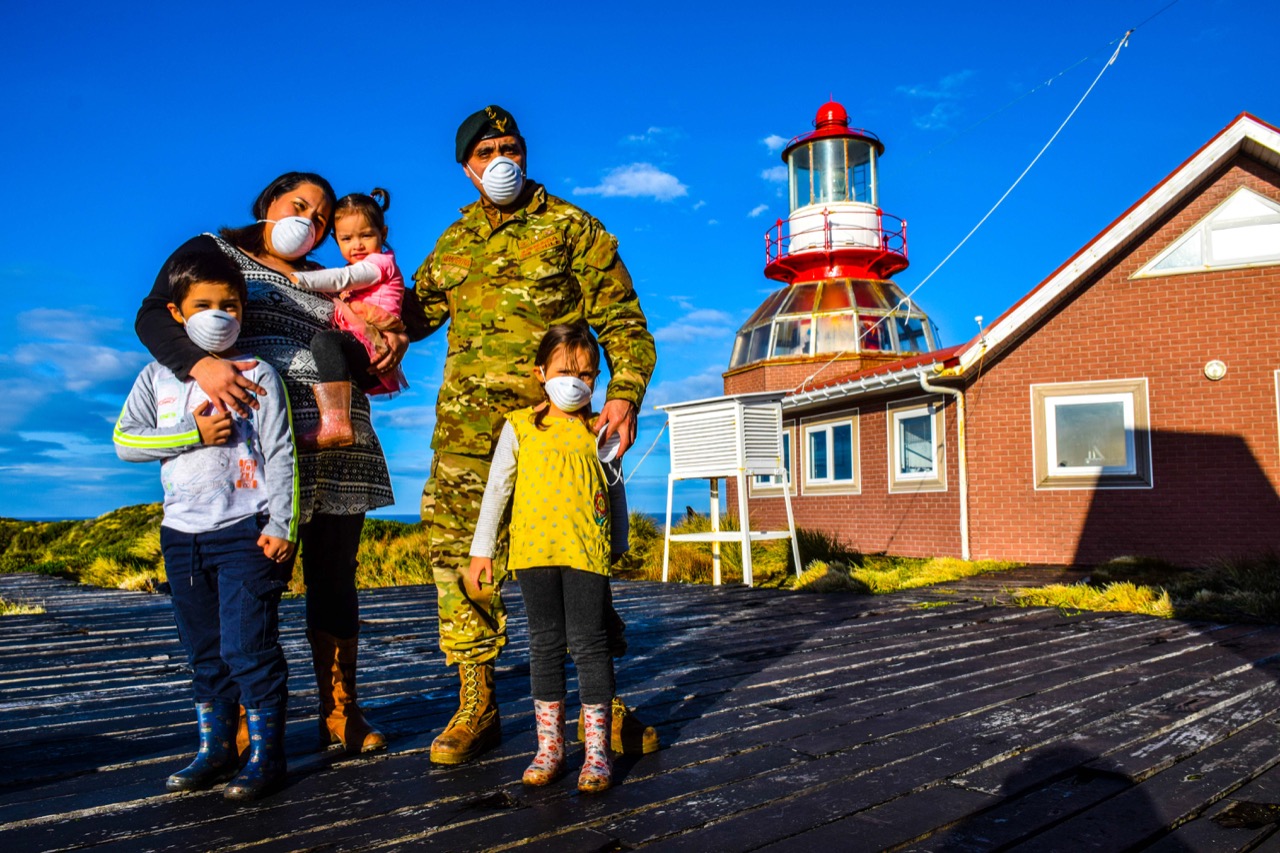 Única familia viviendo en una isla al fin del mundo en tiempos de pandemia: “Muchas personas piensan que somos bendecidos”