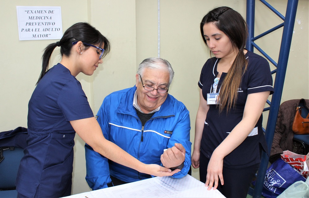 Servicio de Salud Magallanes realizó estudio sobre entrega de pretaciones a adultos mayores en Punta Arenas