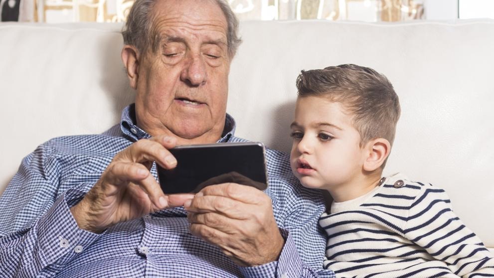 ¿Quiénes son los abuelos? – Respuestas de niños y niñas de 8 años de edad – Opiniones