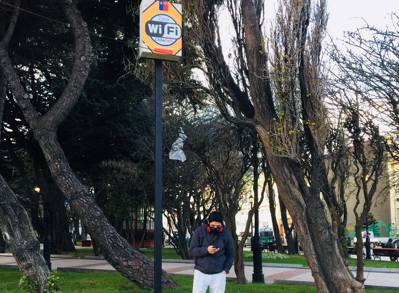 SUBTEL abrió concurso para licitar 600 puntos gratuitos de WiFi durante 2020