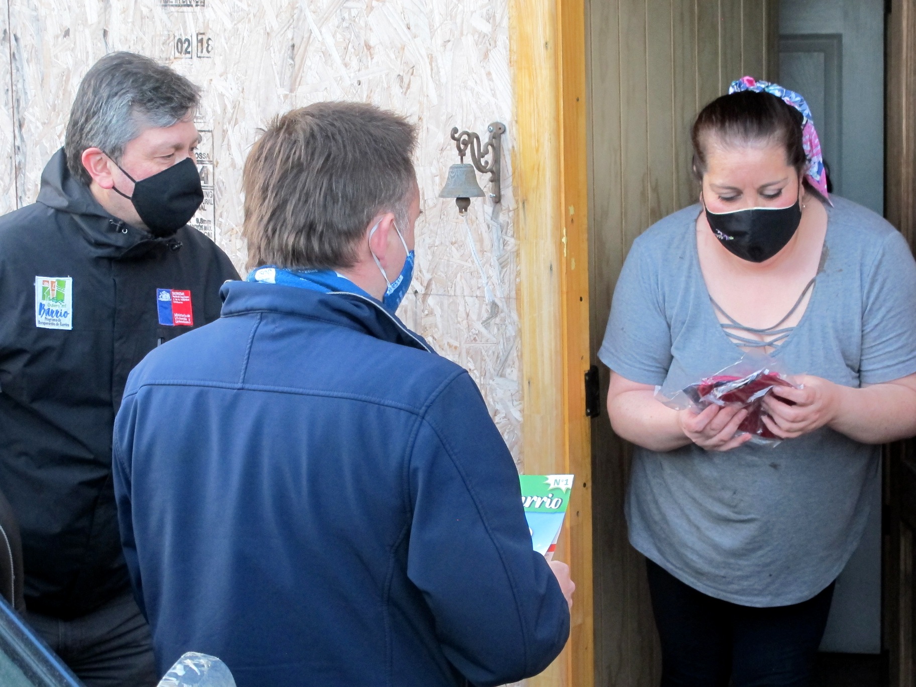 Vecinas y vecinos del barrio Eusebio Lillo/Cumbres Patagónicas confeccionaron 1.000 mascarillas de protección contra el Covid-19