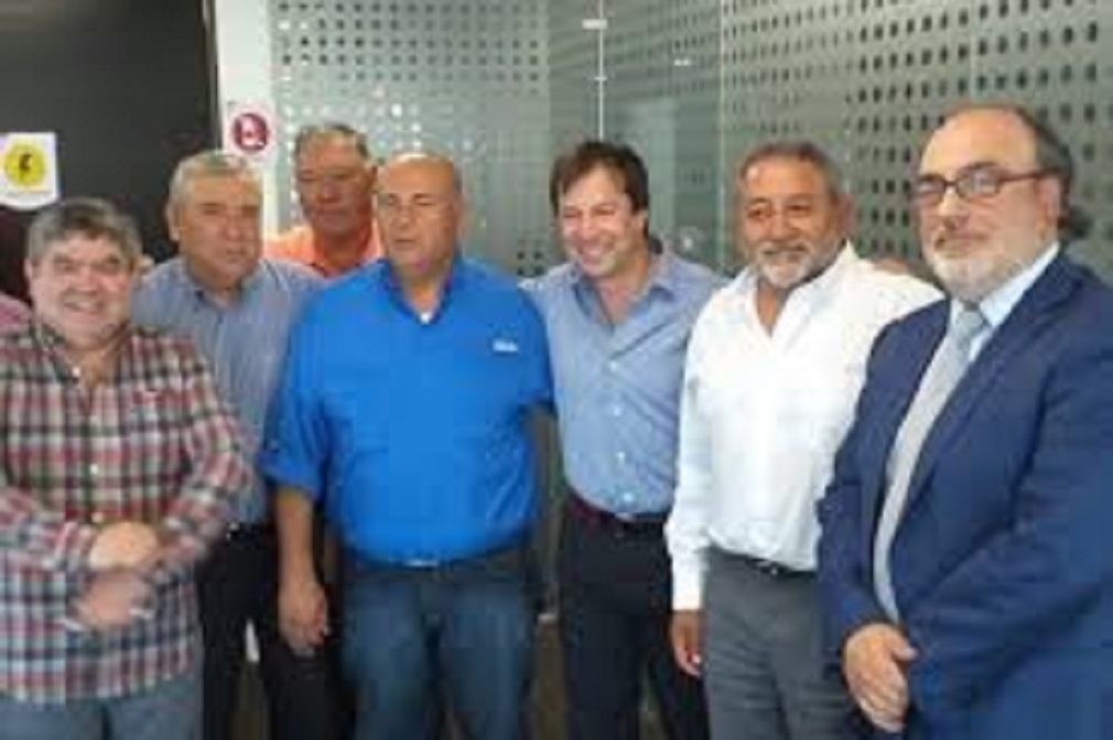 Pescadores de CONDEPP se felicitan por fallo favorable: TC rechaza recurso de pesquera Landes contra “Ley de la Jibia” y otorga triunfo legal a pesca artesanal