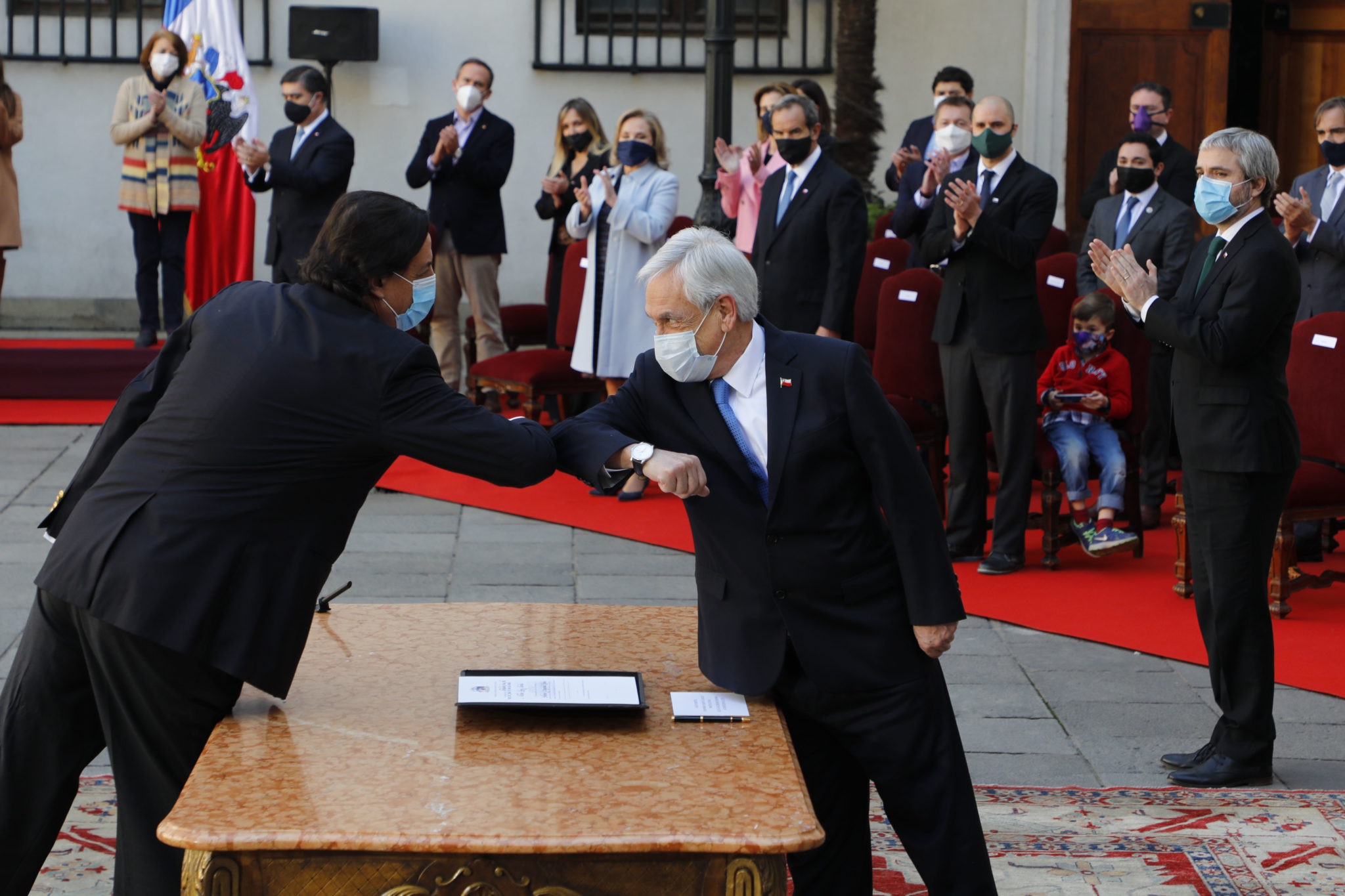 Cambio de Gabinete para resolver conflictos internos en la coalición de Gobierno