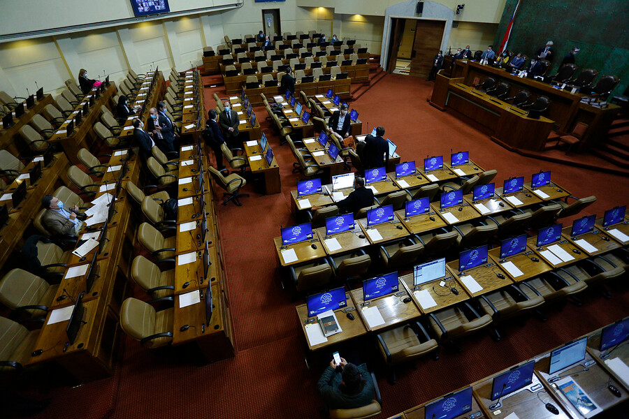 Cámara de Diputados vota reforma constitucional que faculta a afiliados de las AFP, a retirar hasta el 10% de sus fondos previsionales
