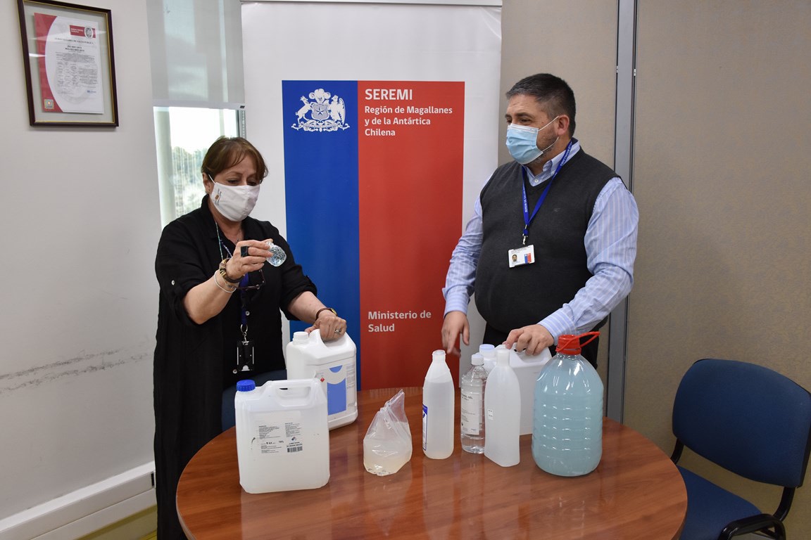 Autoridad sanitaria ha decomisado más de 500 litros de alcohol gel por no contar con autorización del ISP