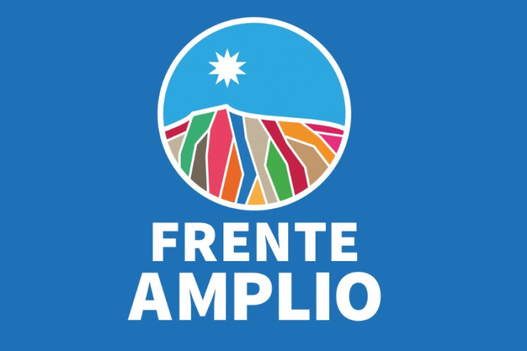 Frente Amplio solicita al Presidente que envíe ley para establecer rebaja de la dieta de autoridades de forma permanente y de 50%