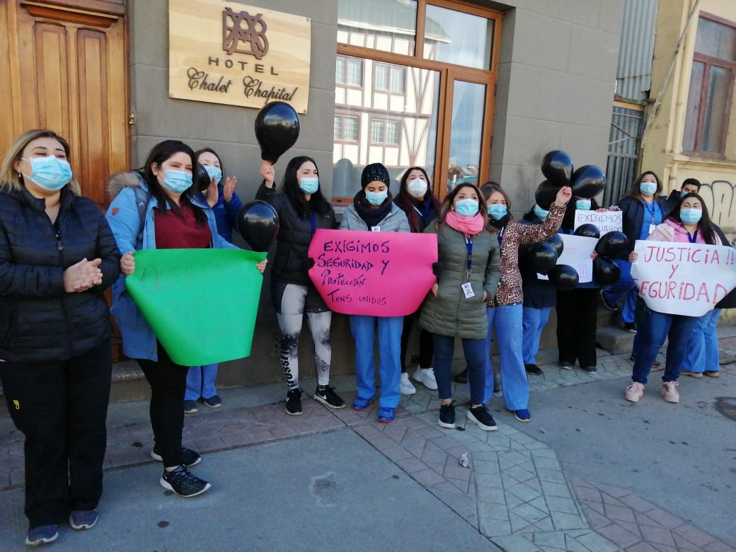 Profesionales TENS de Salud de Punta Arenas se manifestaron contra la inseguridad y los abusos