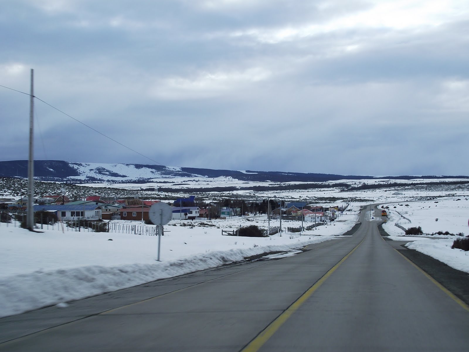 Chubascos de nieve se pronostican este jueves en Magallanes: estado de rutas