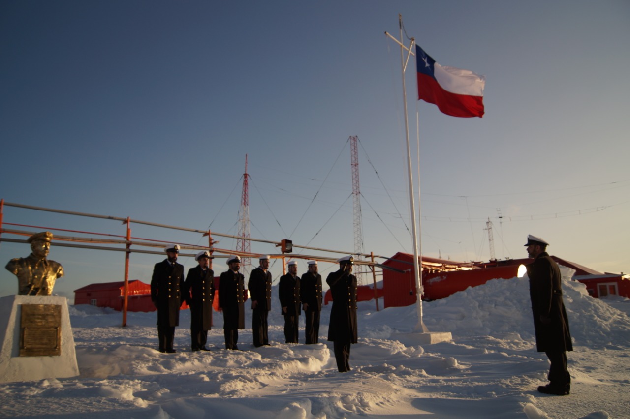 Hoy se conmemoran 104 años de la hazaña del Piloto Pardo en la Antártica