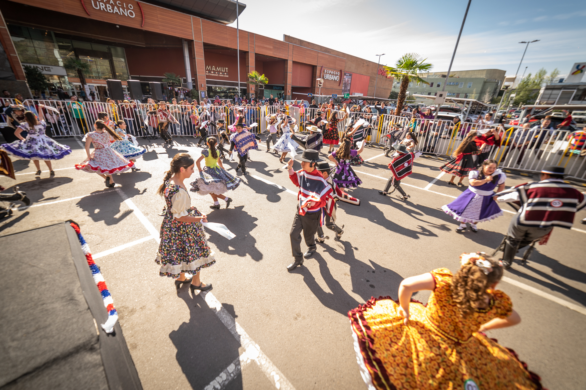 Comienza convocatoria para participar del primer campeonato digital de cueca de Espacio Urbano