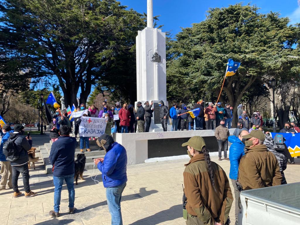 Manifestación de trabajadores independientes en Punta Arenas: tras reunión con Intendenta formarán mesa de trabajo para resolver el conflicto