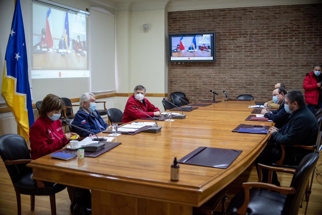 Ministro de Salud en Magallanes se reúne con autoridades regionales, ante incremento de contagios por Coivid19 en la región