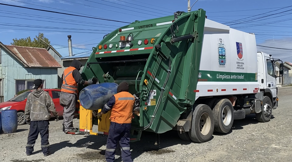En Porvenir debutó en las calles el camión recolector de residuos domiciliarios