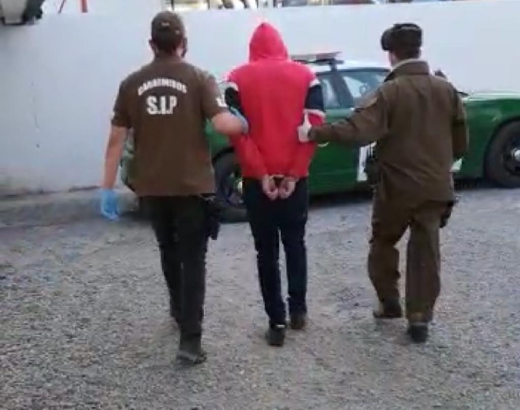 SIP de Carabineros detuvo a presuntos autores de un robo con violencia ocurrido el mes pasado. Dos de ellos quedaron en prisión preventiva