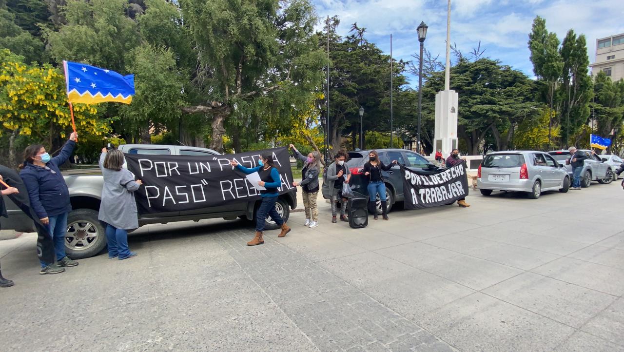 Manifestación de empresarios en el centro de Punta Arenas busca terminar con prolongada cuarentena