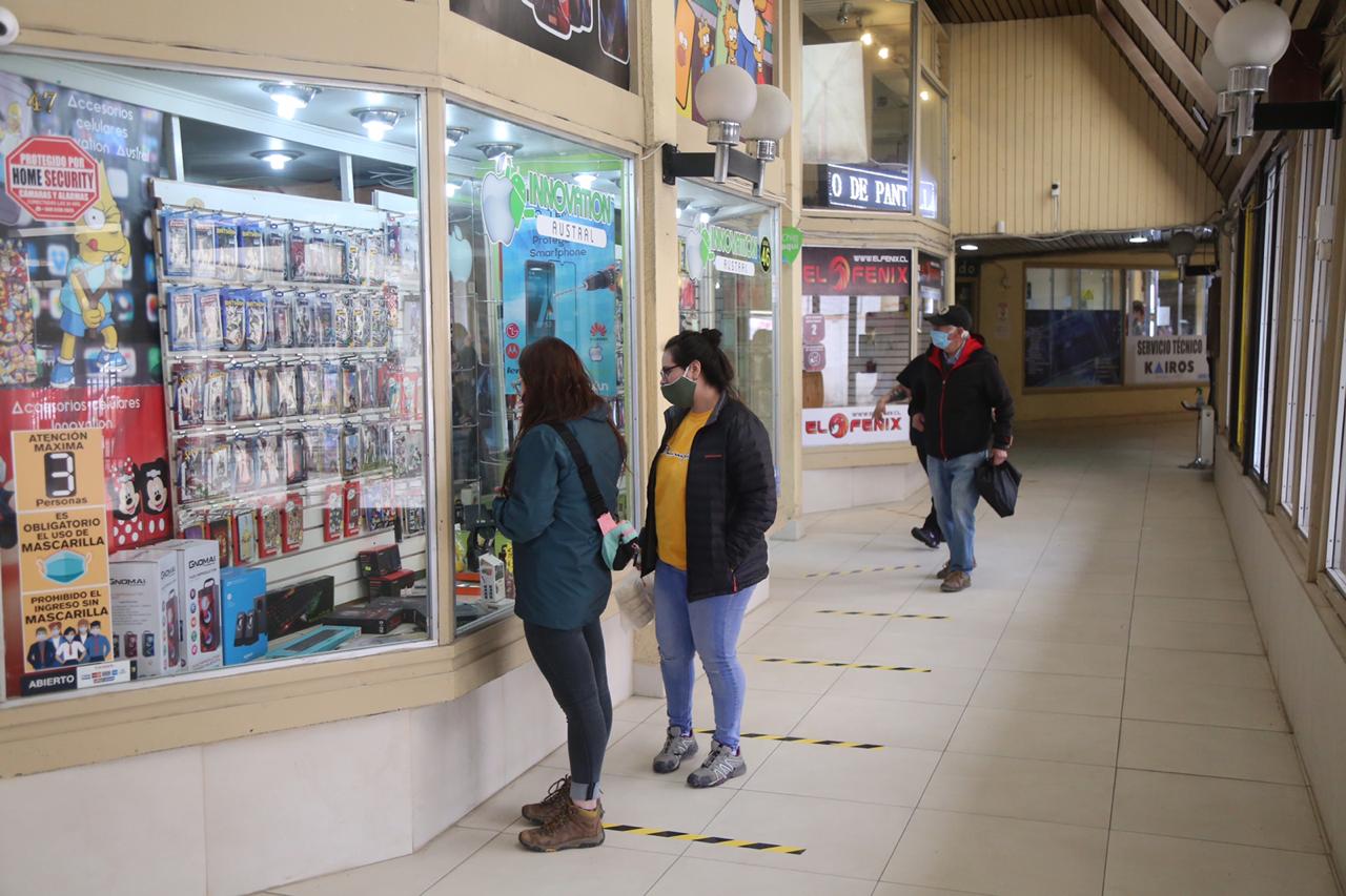 Abrieron al público tres galerías comerciales de Punta Arenas