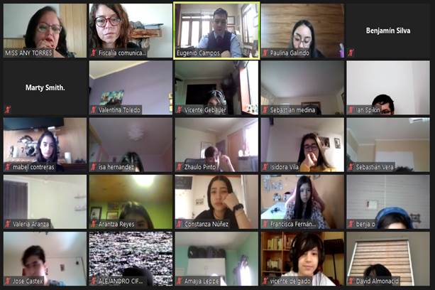 Alumnos del Colegio Cruz del Sur de Punta Arenas hablaron   con Fiscal Regional sobre la responsabilidad penal adolescente