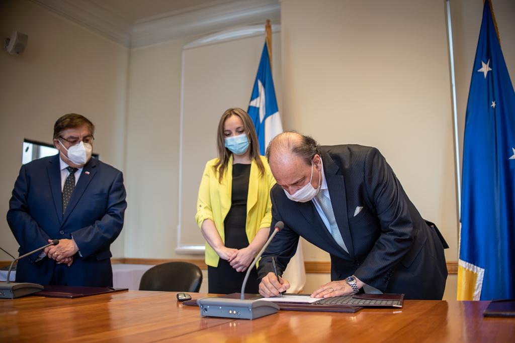 Asumió el nuevo Gobernador Provincial de Magallanes Alejandro Vásquez Servieri