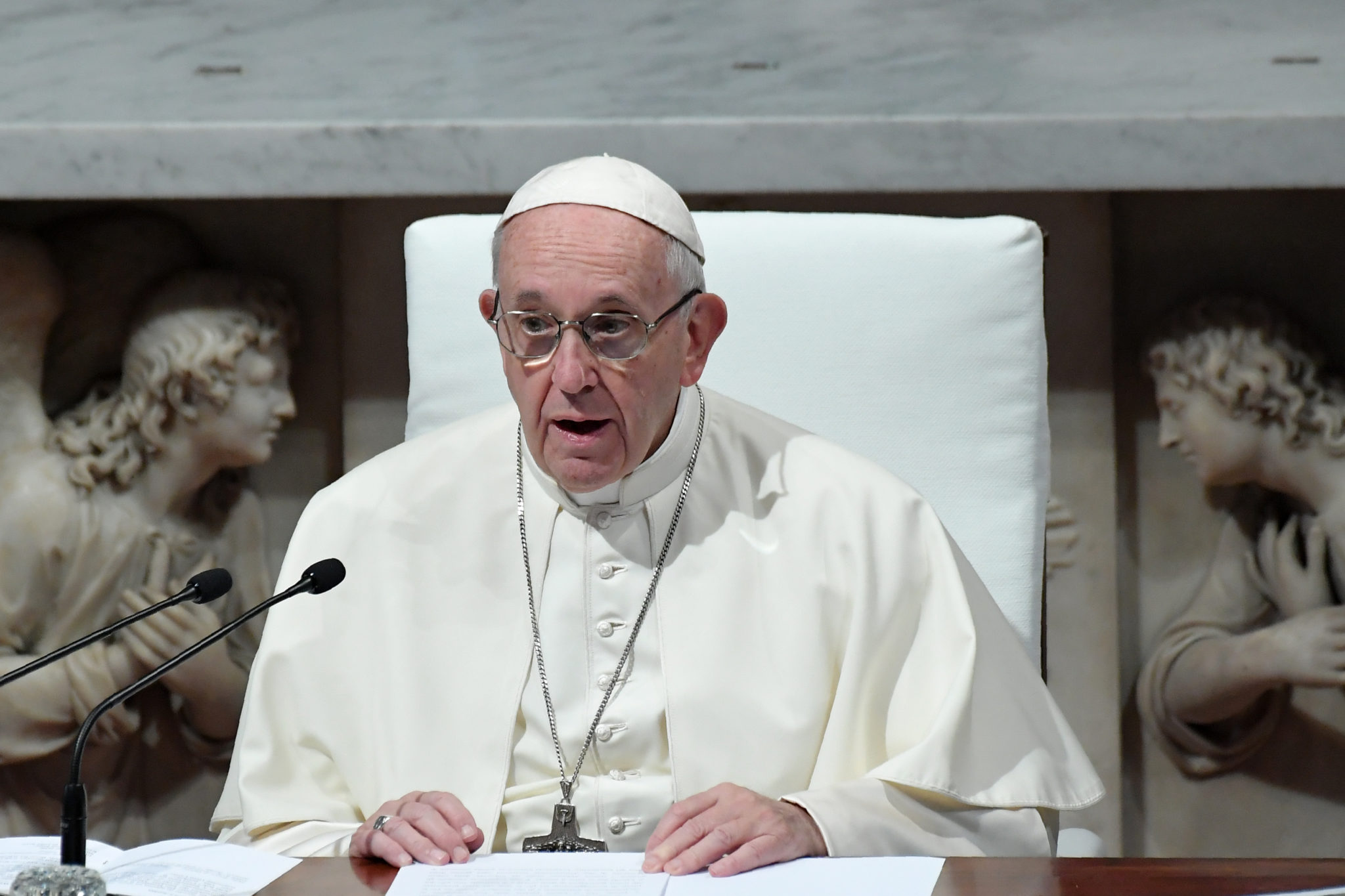 Papa Francisco pidió superar las tensiones sociales en Chile durante su tradicional saludo de Navidad