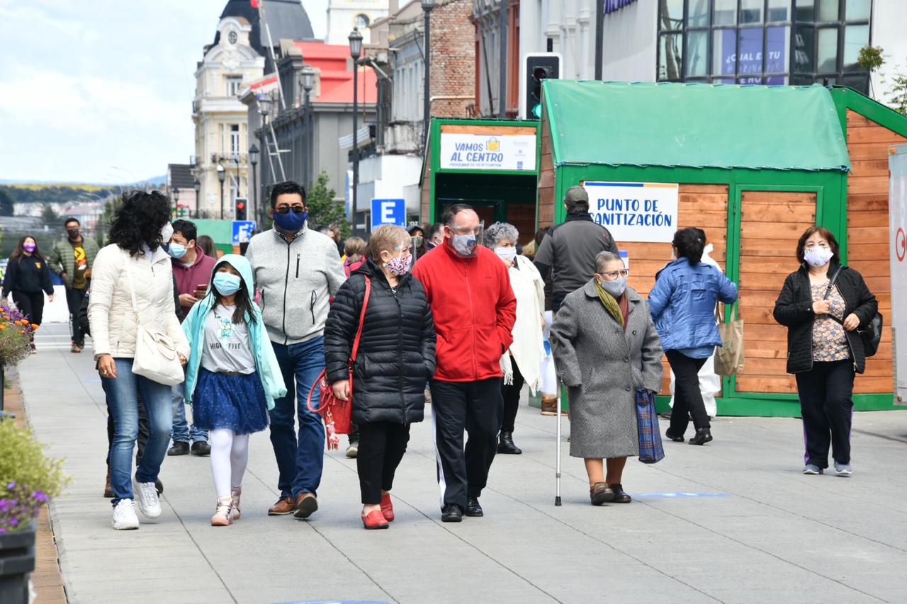 Feriantes y asistentes hicieron positivo balance de feria municipal de paseo Bories