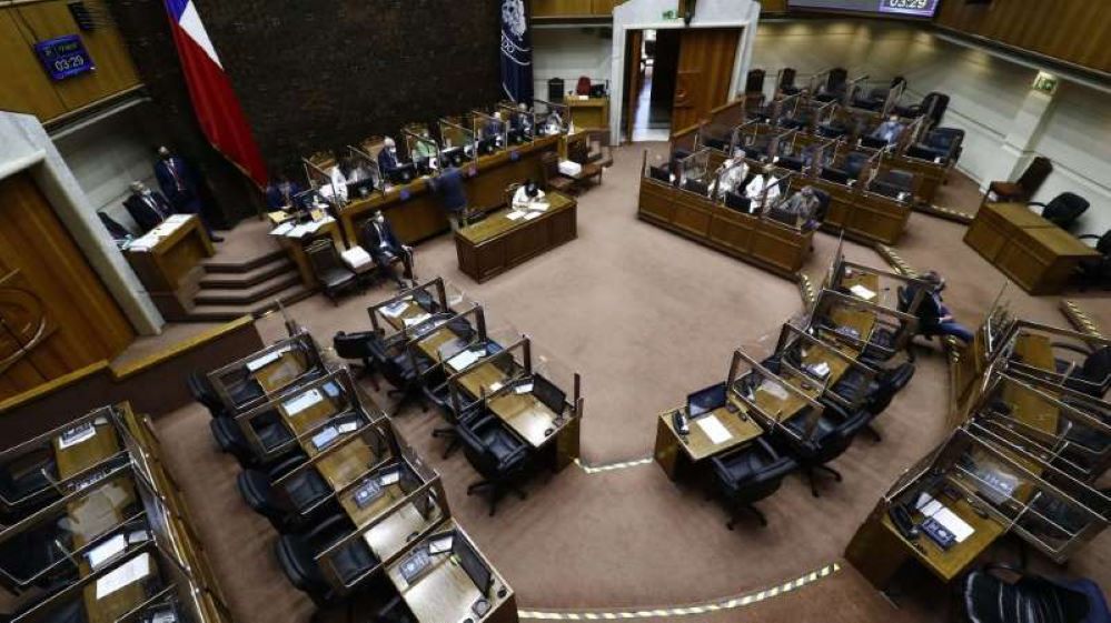 Senado aprueba reajuste diferenciado para funcionarios del sector público: proyecto vuelve a la Cámara de Diputados