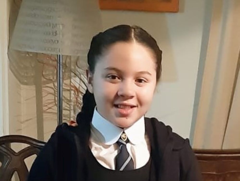 Alumna de Porvenir compite en la final de El placer de oír leer