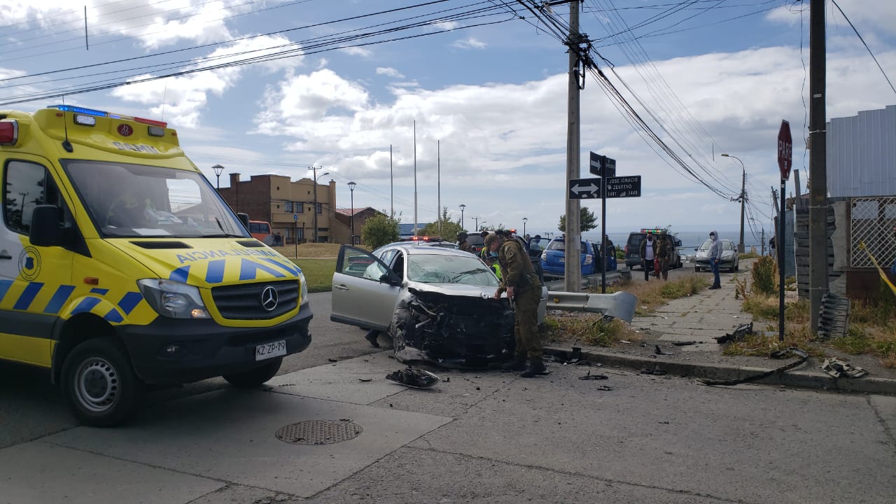 Persecución policial en Punta Arenas terminó con cuatro detenidos y una mujer lesionada