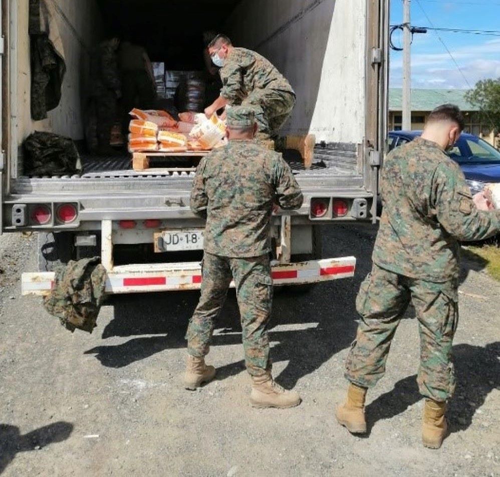 630 cajas del programa Alimentos para Chile para Porvenir fueron movilizadas por el Ejército