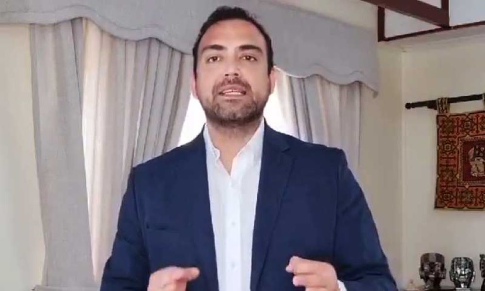 Diputado Karim Bianchi presenta proyecto a fin de bajar edad de jubilación de 100 a 85 años de edad