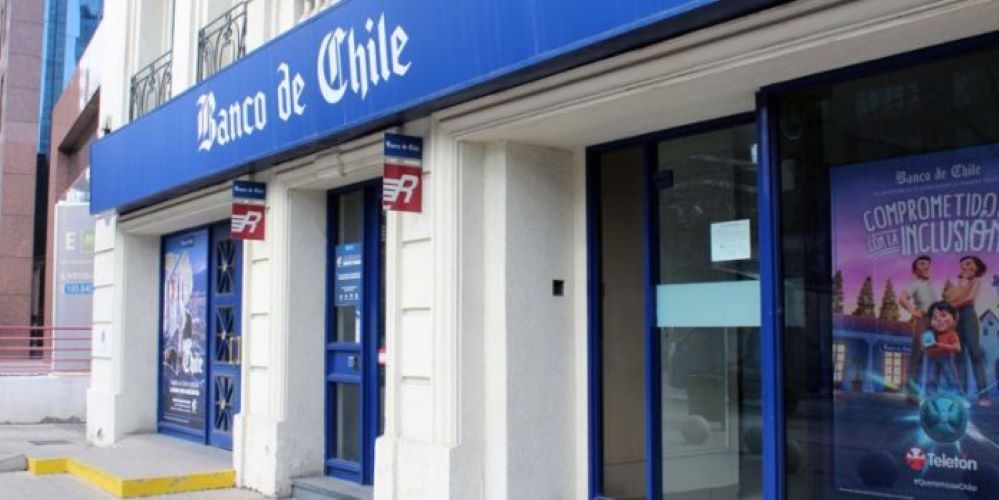 Banco de Chile despide al menos 500 trabajadores ante ajustes internos