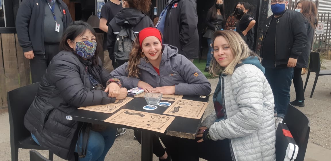 En Día Internacional del Condón: Bares, restoranes y delivery de Punta Arenas se sumaron a campaña preventiva realizada por la Seremi de Salud