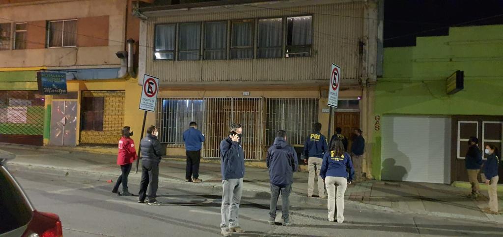 Operativo de fiscalización concluye con 20 detenidos por fiesta clandestina en Punta Arenas