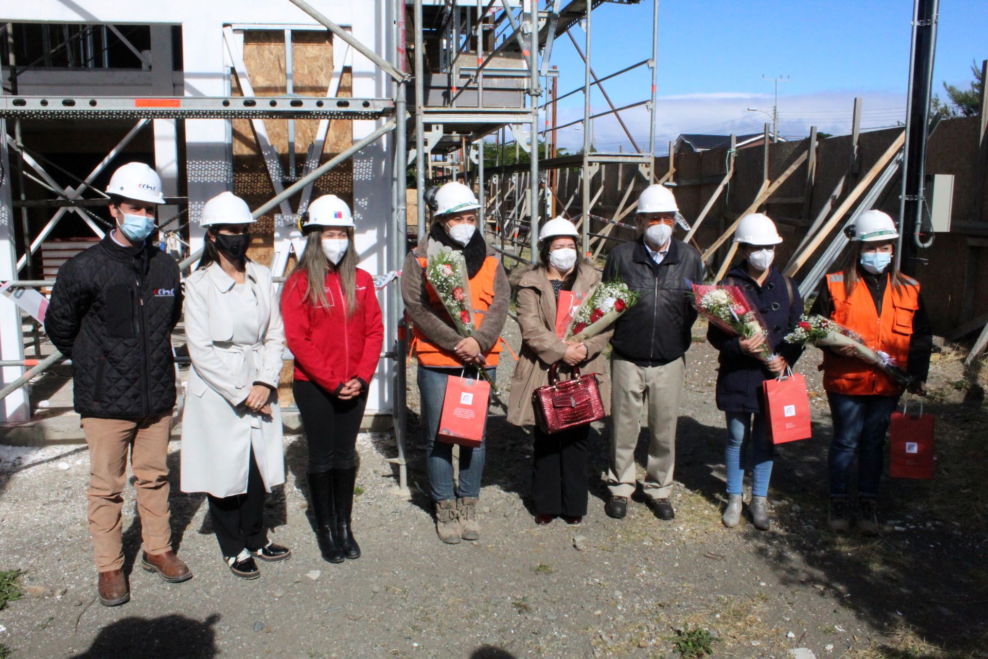 Cámara Chilena de la Construcción Punta Arenas reconoció a mujeres que trabajan en el sector de la construcción