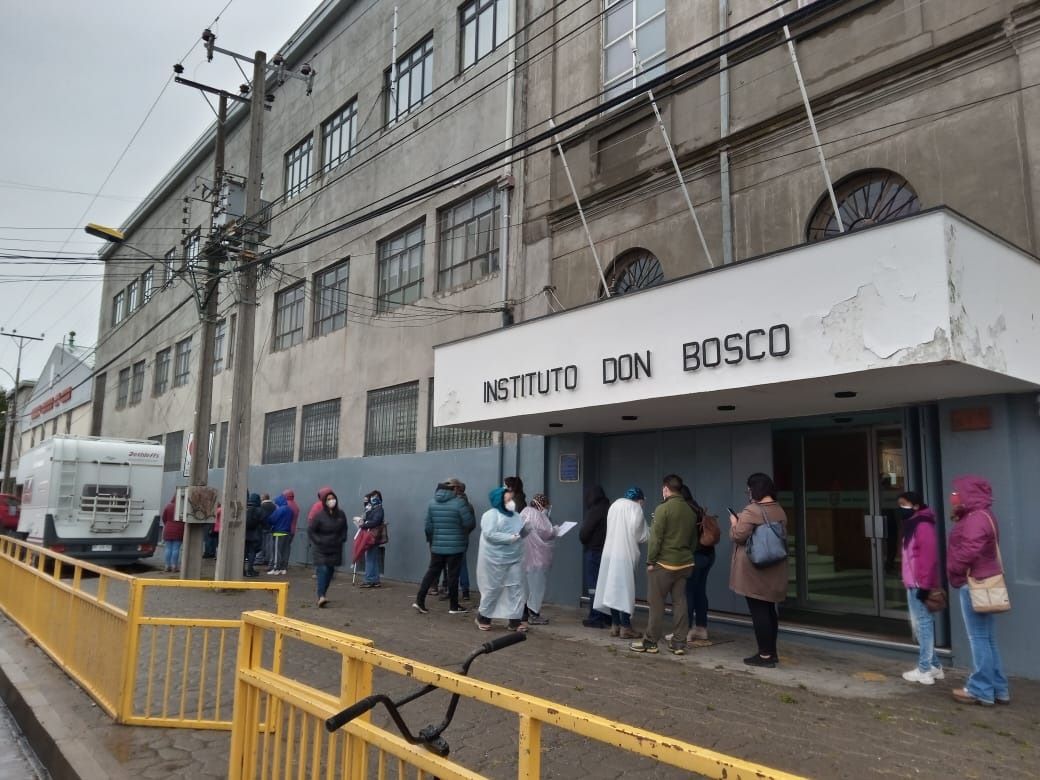 SEREMI de Salud de Magallanes presenta estrategia de Búsqueda Activa de Casos, en las inmediaciones de establecimientos educacionales