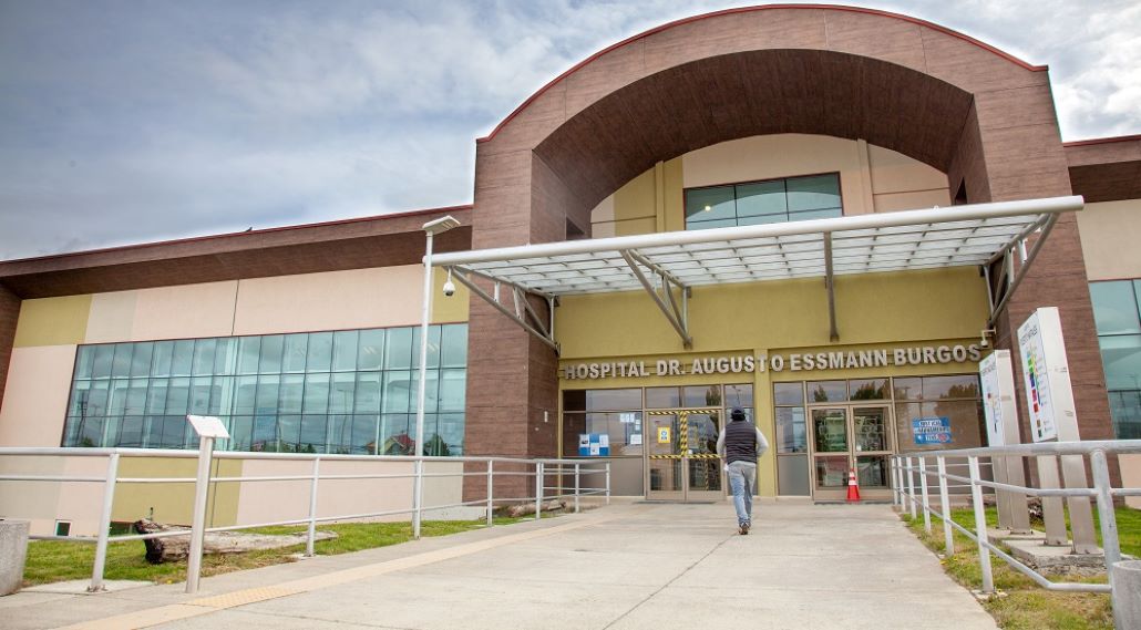 Hospital de Puerto Natales se refiere a situación laboral de un profesional médico