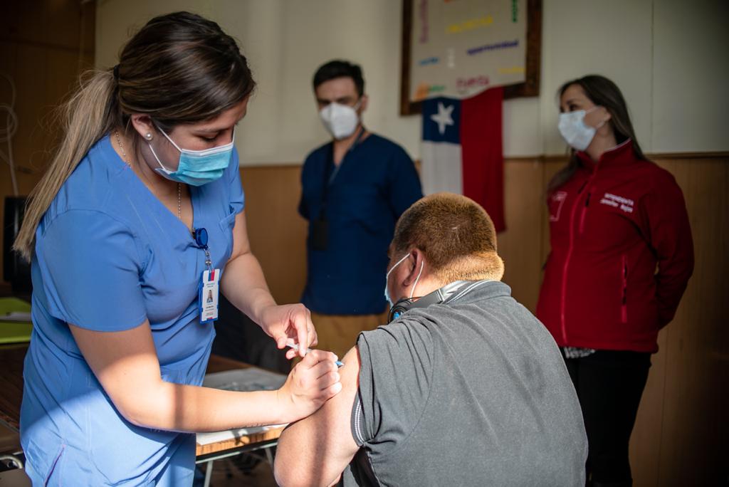60 personas en situación de calle de Punta Arenas, fueron vacunadas contra el covid-19
