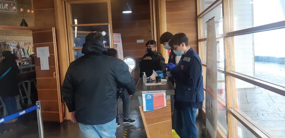 Incautan drogas en procedimiento realizado por Policía Marítima de la Capitanía de Puerto, en barrera sanitaria en muelle Prat de Punta Arenas