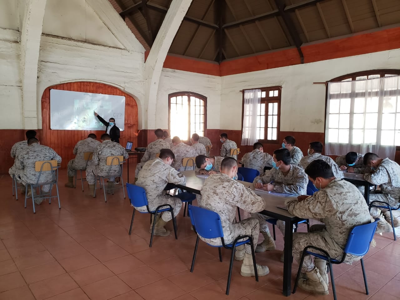 Soldados conscriptos del Ejército comenzaron periodo de capacitación en diversos oficios, gracias a convenio con Servicio Nacional de Capacitación y Empleo (SENCE)