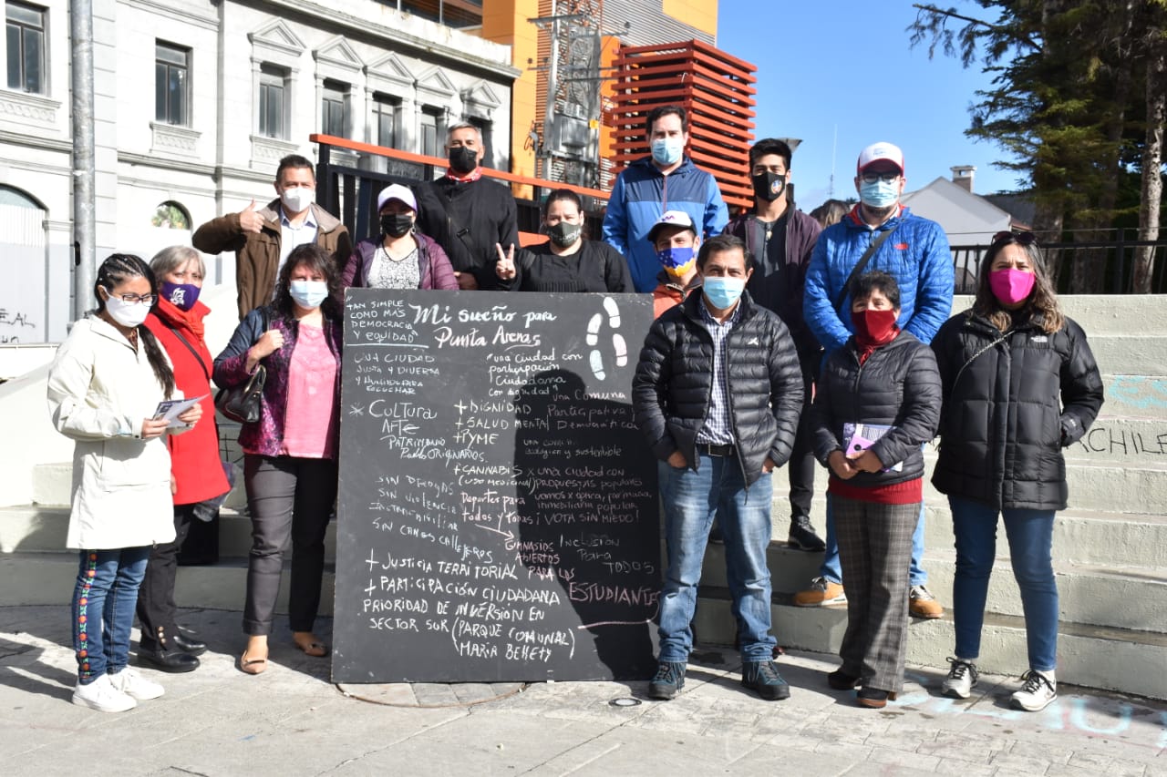 Arturo Díaz realiza lanzamiento oficial de programa municipal junto a candidatos y candidatas a concejales de oposición