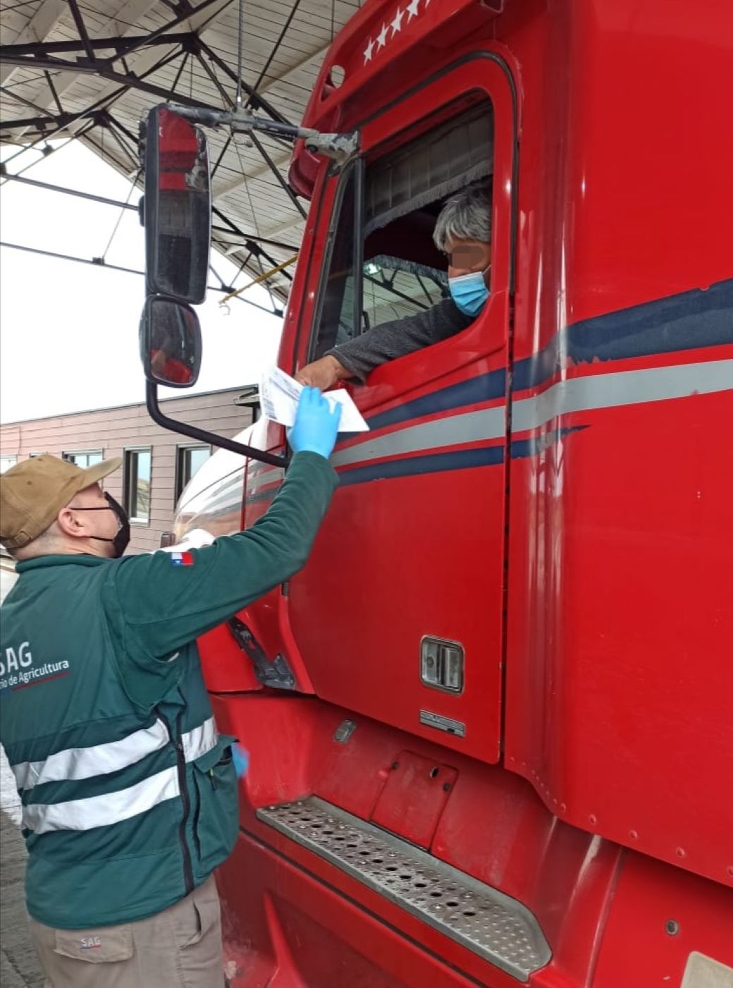 Seremi de Agricultura de Magallanes: “Estamos monitoreando flujo de tránsito de camiones con mercaderías silvoagropecuarias”