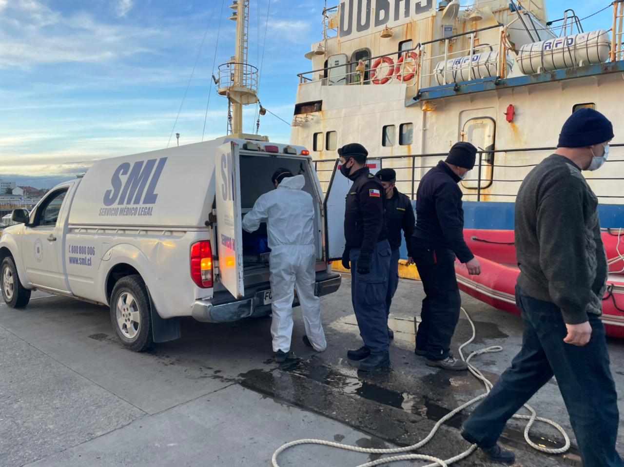 Autoridad marítima activó procedimiento en Muelle Prat de Punta Arenas, por tripulante ucraniano con paro cardiorrespiratorio