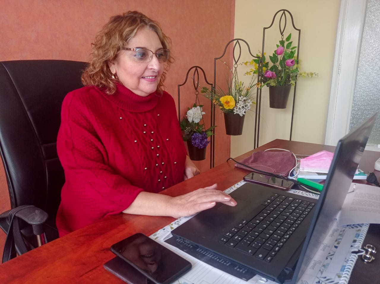 Diputada Amar presentará proyecto para rebajar transitoriamente el impuesto a los combustibles