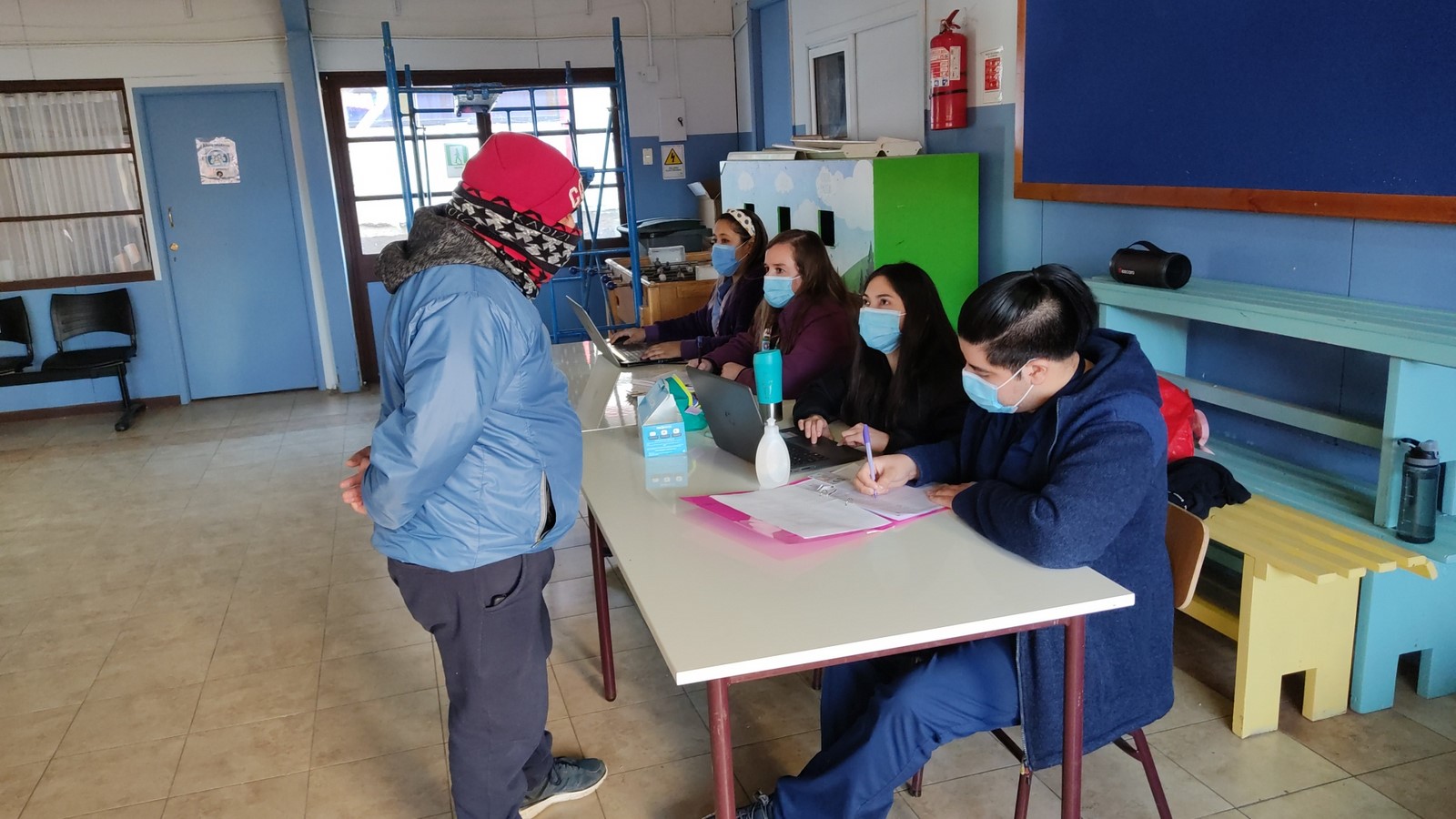 Punto extraordinario de vacunación se efectúa este sábado 29 y domingo 30 de mayo en la Escuela Manuel Bulnes