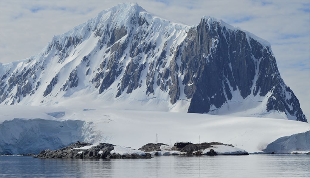 Investigación del Centro IDEAL analiza cambios que ha sufrido el fitoplancton antártico, durante últimos 20 años, gracias a un análisis satelital circumpolar de la zona