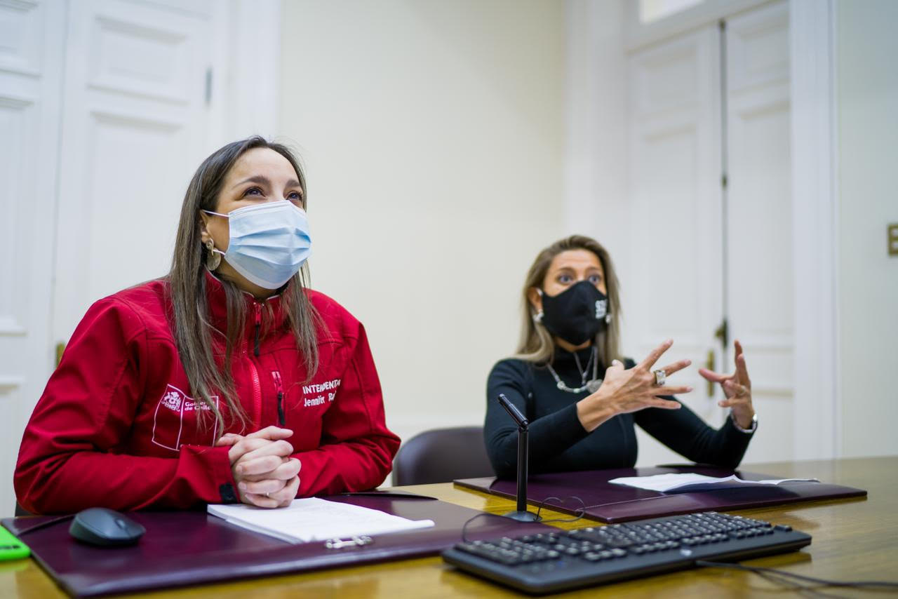 Directora de Sercotec se reunió con adjudicados del programa Capital Semilla Emprende, para anunciar los ganadores de este beneficio