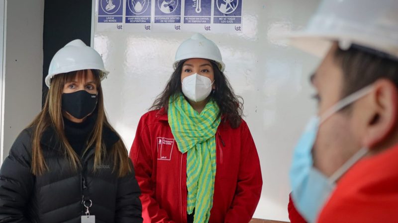 Directora Nacional de Educación Pública María Alejandra Grebe visita Última Esperanza para dar a conocer próximo traspaso hacia los servicios locales de educación