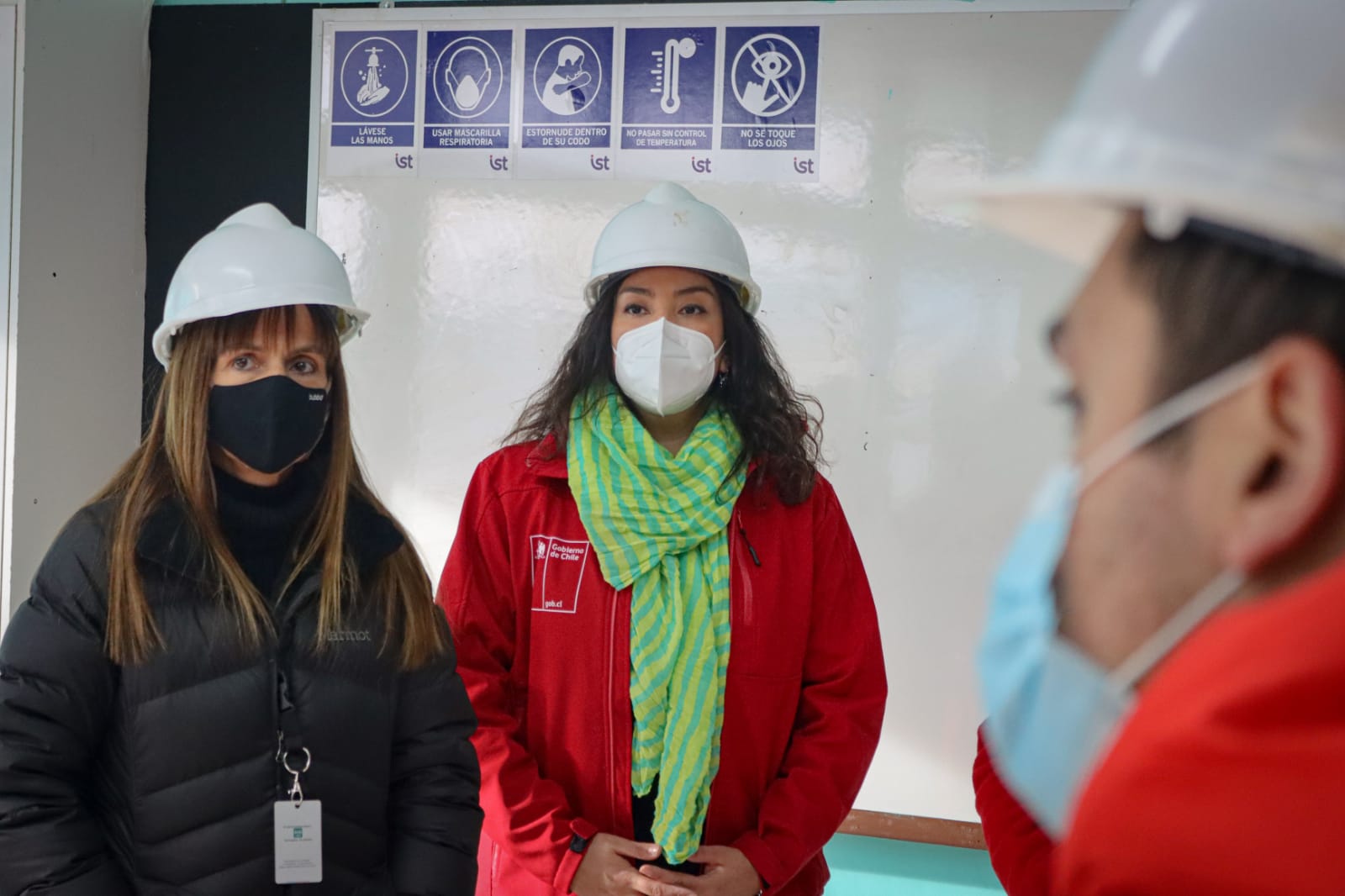 Directora Nacional de Educación Pública María Alejandra Grebe visita Última Esperanza para dar a conocer próximo traspaso hacia los servicios locales de educación