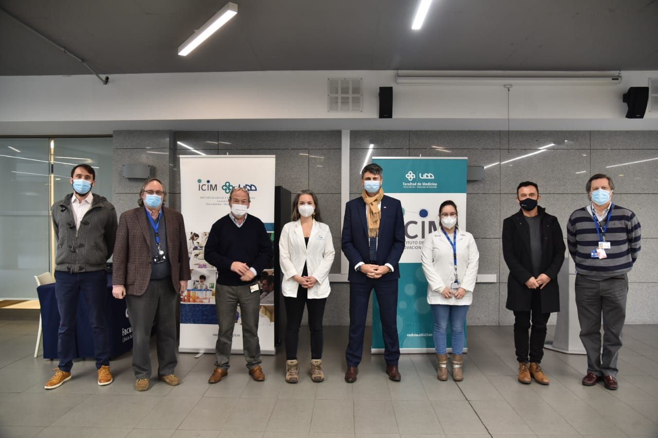 Universidades chilenas inician plan de aceleración para secuenciar el SARS-CoV-2 y detectar variantes del virus