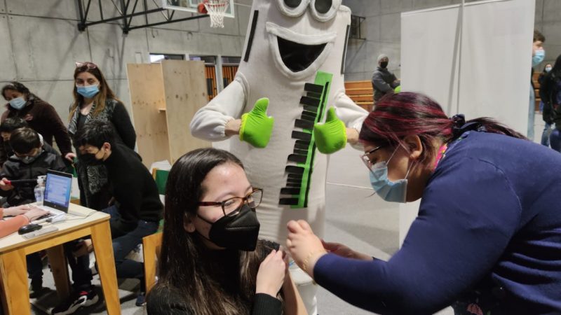 Con éxito se desarrolló jornada extraordinaria de vacunación covid-19 y test de antígeno en Porvenir